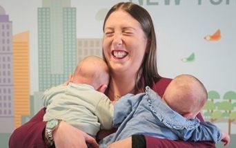 Donna con cardiopatia diventa mamma di due gemelli