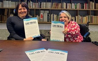 Lisa Noja e Valentina Tomirotti - Manifesto per accessibilità agli eventi