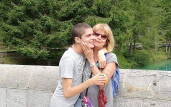 Tommaso insieme a mamma Cecilia